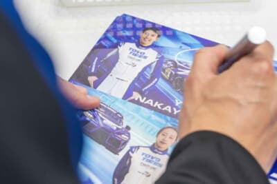 会場ではサイン会も開かれた