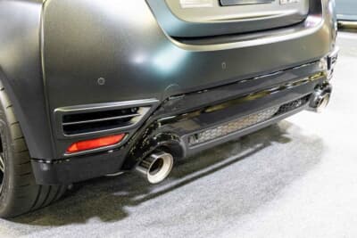 GRヤリス Sébastien Ogier 9x World Champion Edition：迫力のサウンドを奏でる大径マフラー。排気効率も追求されている