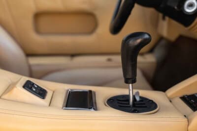 41万7500ドル（邦貨換算約6520万円）で落札されたランボルギーニ「カウンタック25thアニバーサリー」（C）Courtesy of RM Sotheby's