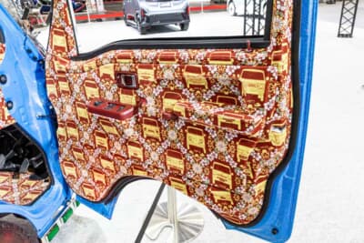ダイハツ ハイゼット トラック PTO ダンプ 大発命:ドアの内張りも柄が入る