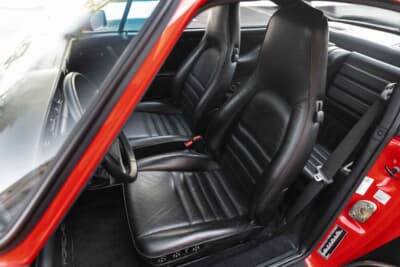 24万800ドル(邦貨換算約3756万円)で落札されたポルシェ「911ターボ」(C)Courtesy of RM Sotheby's