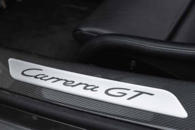 308万5000ドル（邦貨換算約4億8100万円）で落札されたポルシェ「カレラGT」（C）Courtesy of RM Sotheby's