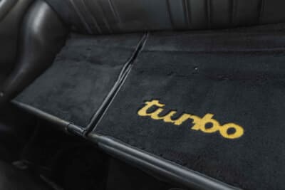 24万800ドル(邦貨換算約3756万円)で落札されたポルシェ「911ターボ」(C)Courtesy of RM Sotheby's