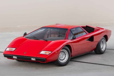 11万2000ドル（邦貨換算約1億7400万円）で落札されたランボルギーニ「カウンタックLP400」（C）Courtesy of RM Sotheby's