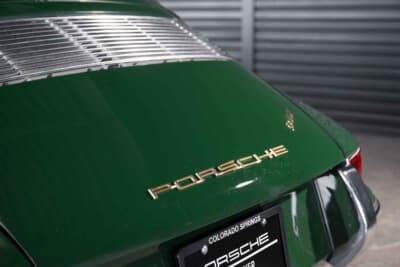 11万2000ドル（邦貨換算約1740万円）で落札されたポルシェ「911」（C）Courtesy of RM Sotheby's