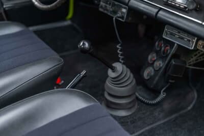 72万5000ドル（邦貨換算約1億1300万円）で落札されたポルシェ「911カレラRS2.7」（C）Courtesy of RM Sotheby's