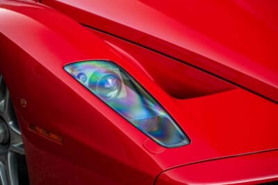 930万ドル（邦貨換算約14億4580万円）で落札されたフェラーリ「エンツォ フェラーリ」（C）Courtesy of RM Sotheby's
