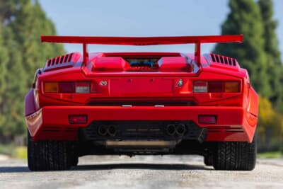 41万7500ドル（邦貨換算約6520万円）で落札されたランボルギーニ「カウンタック25thアニバーサリー」（C）Courtesy of RM Sotheby's