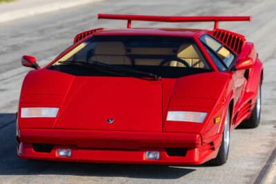 41万7500ドル（邦貨換算約6520万円）で落札されたランボルギーニ「カウンタック25thアニバーサリー」（C）Courtesy of RM Sotheby's