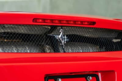 930万ドル（邦貨換算約14億4580万円）で落札されたフェラーリ「エンツォ フェラーリ」（C）Courtesy of RM Sotheby's