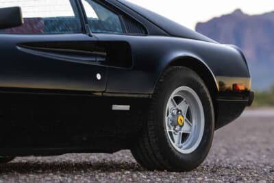 8万9600ドル（邦貨換算約1390万円）で落札されたフェラーリ「308GTB」（C）Courtesy of RM Sotheby's