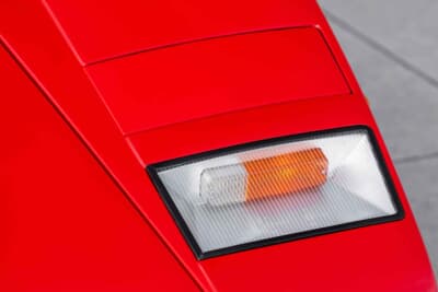 11万2000ドル（邦貨換算約1億7400万円）で落札されたランボルギーニ「カウンタックLP400」（C）Courtesy of RM Sotheby's