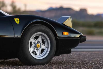 8万9600ドル（邦貨換算約1390万円）で落札されたフェラーリ「308GTB」（C）Courtesy of RM Sotheby's