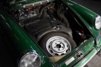 11万2000ドル（邦貨換算約1740万円）で落札されたポルシェ「911」（C）Courtesy of RM Sotheby's