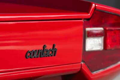 11万2000ドル（邦貨換算約1億7400万円）で落札されたランボルギーニ「カウンタックLP400」（C）Courtesy of RM Sotheby's