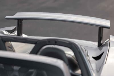 308万5000ドル（邦貨換算約4億8100万円）で落札されたポルシェ「カレラGT」（C）Courtesy of RM Sotheby's