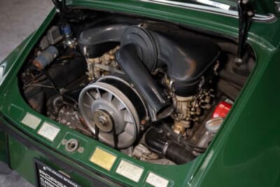 11万2000ドル（邦貨換算約1740万円）で落札されたポルシェ「911」（C）Courtesy of RM Sotheby's