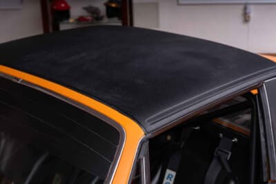 98万5000ドル(邦貨換算約1億5122万円)で落札されたポルシェ「914/6R」(C)Courtesy of RM Sotheby's