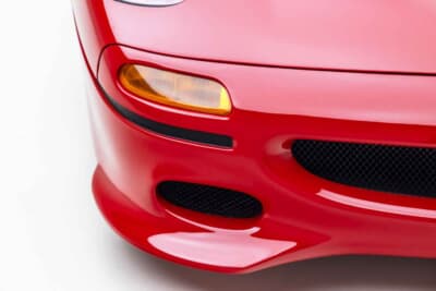 880万5000ドル(邦貨換算約13億7010万円)で落札されたフェラーリ「F50」(C)Courtesy of RM Sotheby's