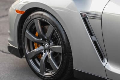 10万800ドル（邦貨換算約1695万円）で落札された日産「GT-R」（C）Courtesy of RM Sotheby's