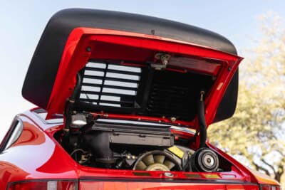 24万800ドル(邦貨換算約3756万円)で落札されたポルシェ「911ターボ」(C)Courtesy of RM Sotheby's