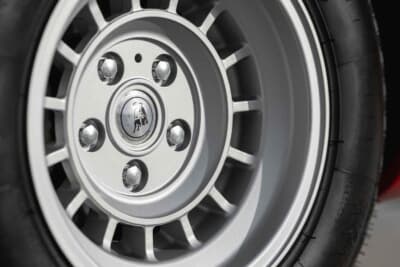 11万2000ドル（邦貨換算約1億7400万円）で落札されたランボルギーニ「カウンタックLP400」（C）Courtesy of RM Sotheby's