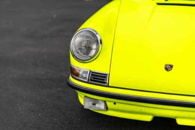 72万5000ドル（邦貨換算約1億1300万円）で落札されたポルシェ「911カレラRS2.7」（C）Courtesy of RM Sotheby's