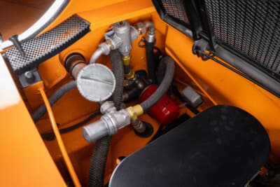 98万5000ドル(邦貨換算約1億5122万円)で落札されたポルシェ「914/6R」(C)Courtesy of RM Sotheby's