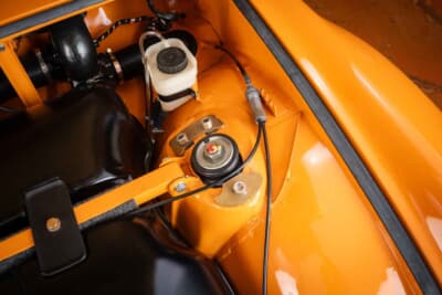 98万5000ドル(邦貨換算約1億5122万円)で落札されたポルシェ「914/6R」(C)Courtesy of RM Sotheby's