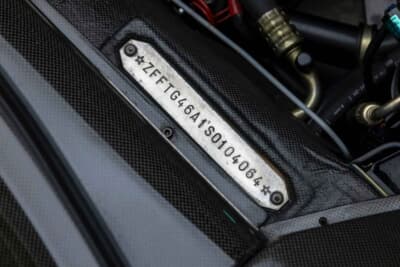 880万5000ドル(邦貨換算約13億7010万円)で落札されたフェラーリ「F50」(C)Courtesy of RM Sotheby's