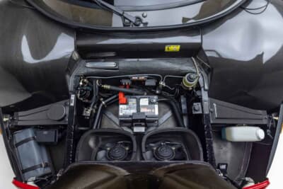 880万5000ドル(邦貨換算約13億7010万円)で落札されたフェラーリ「F50」(C)Courtesy of RM Sotheby's