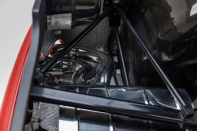 880万5000ドル(邦貨換算約13億7010万円)で落札されたフェラーリ「F50」(C)Courtesy of RM Sotheby's