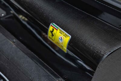 880万5000ドル(邦貨換算約13億7010万円)で落札されたフェラーリ「F50」(C)Courtesy of RM Sotheby's