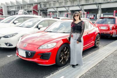 マツダ RX-8：RX-8は子供の頃に一目惚れしたクルマなのだという