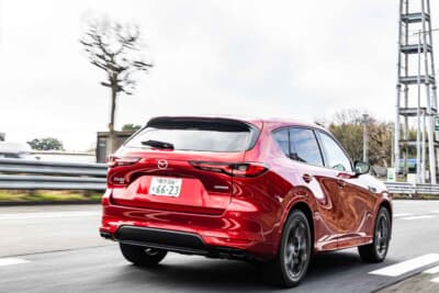 マツダ CX-60：リアのスタビライザーを廃止するなど、足回りを熟成させた2025年モデル