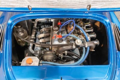 14万5600ドル（邦貨換算約約2300万円）で落札されたアルピーヌ「A110」（C）Courtesy of RM Sotheby's