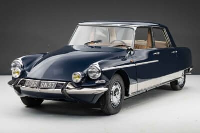 12万5000ユーロ〜15万ユーロ(邦貨換算約2290万円〜邦貨換算約2745万円)で現在も販売中のシトロエン「DSマジェスティ」(C)Bonhams