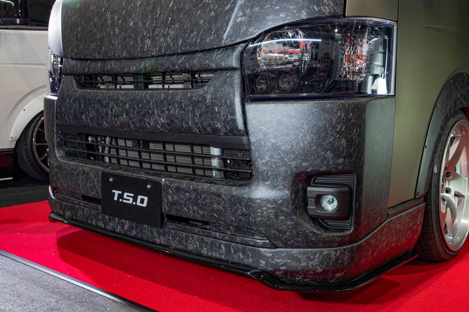 は*ん様 ハイエース　カーボン 02_AMW_260327_tso_hiace.jpg