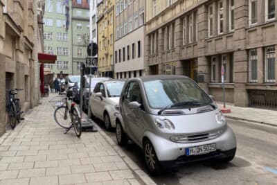 スマートは狭い市内には大人気 