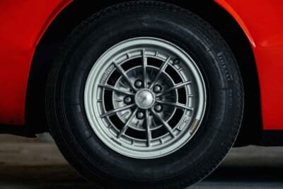 オークション終了に売却された「ディーノ 246GT」（C）Courtesy of Broad Arrow