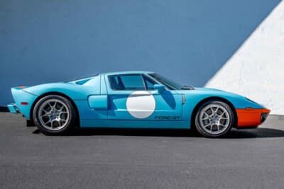 96万7500ドル（邦貨換算約1億5383万円）で落札されたフォード「GT ヘリテージ・エディション」（C）Courtesy of RM Sotheby's