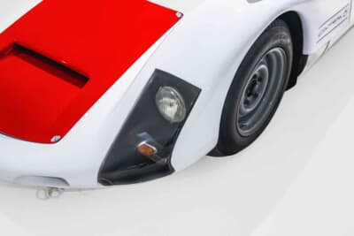 140万ドル（邦貨換算約2億2260万円）で現在も販売中のポルシェ「906」（C）Courtesy of RM Sotheby's