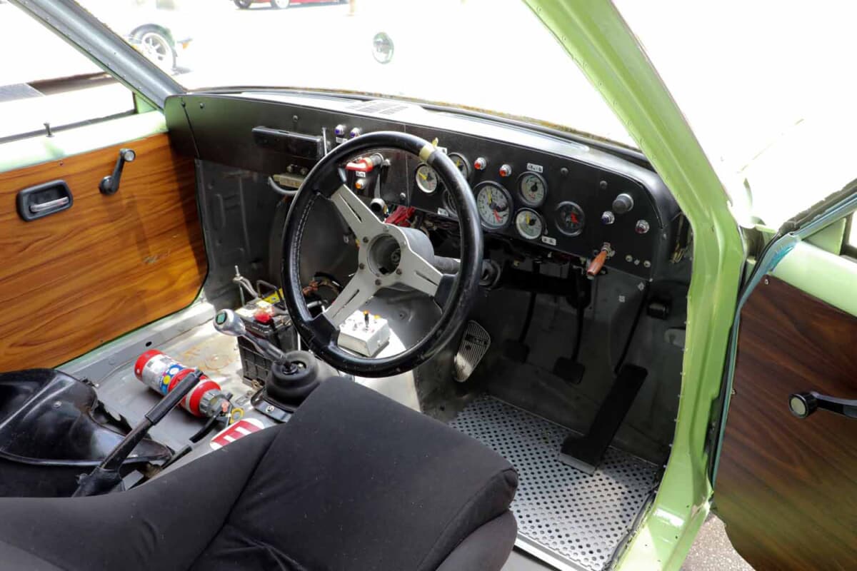 マツダ サバンナ RX-3：メーターや各スイッチの配置まで細部にこだわり、徹底的に仕立てたコクピット