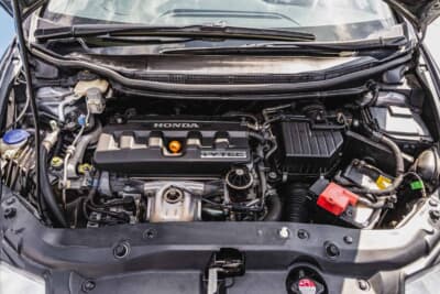 「1.8ES」は、SOHC（シングルカム）方式の1.8リッターエンジンと6速MTを組み合わせたグレードだ