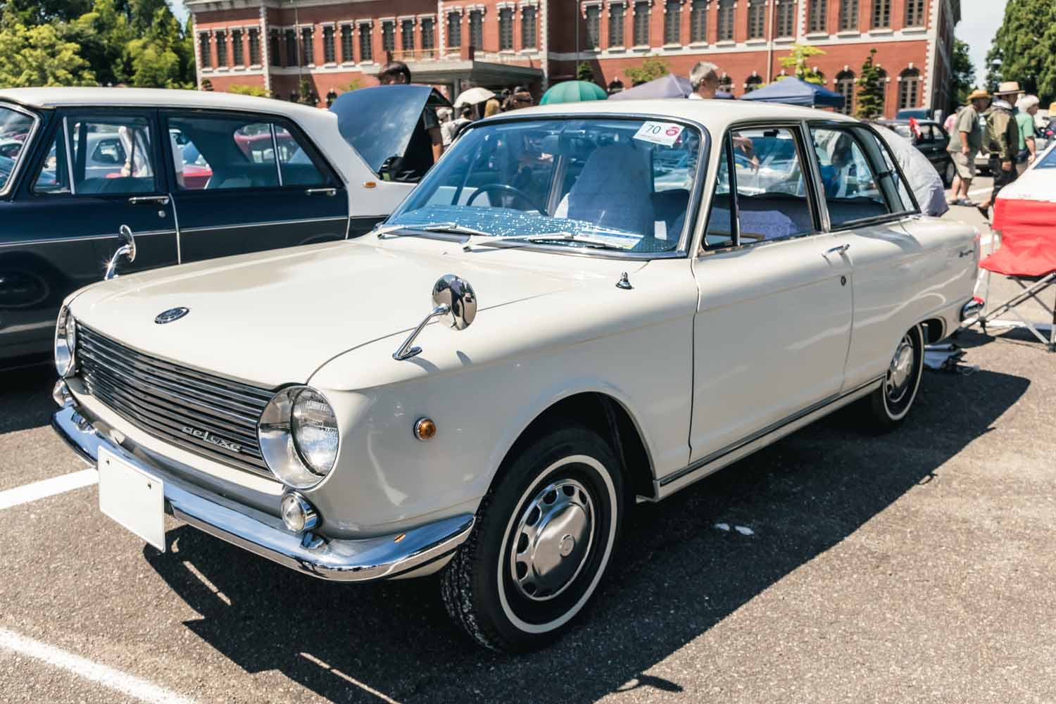 父の愛車を追い続け60年！ 幻のスズキ「フロンテ800」を入手前から