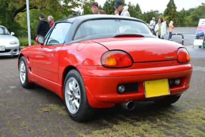 スズキ カプチーノ:ホイールのツライチ具合とカヤバのショックに変更された足もとが、大人の大人のセンスを感じさせる