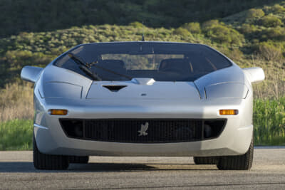 92万9000ドル(邦貨換算約1億4585万円)で落札されたイズデラ「インペラトール108i」(C)Courtesy of RM Sotheby's