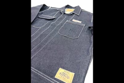 左前見頃に縫い付けられたSTAR OVERALLの織ネームとパッチ。100年の歴史を持つブランドの矜持が、さりげなく刻まれている