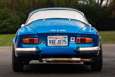 14万5600ドル（邦貨換算約約2300万円）で落札されたアルピーヌ「A110」（C）Courtesy of RM Sotheby's