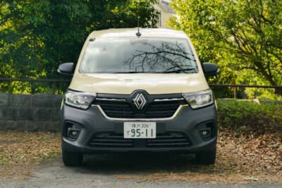 毎年開催されるカングー・オーナー＆ファミリーの大イベント「ルノーカングージャンボリー」（2025年は11月に山中湖畔で開催）には、全国からカングーが集結する